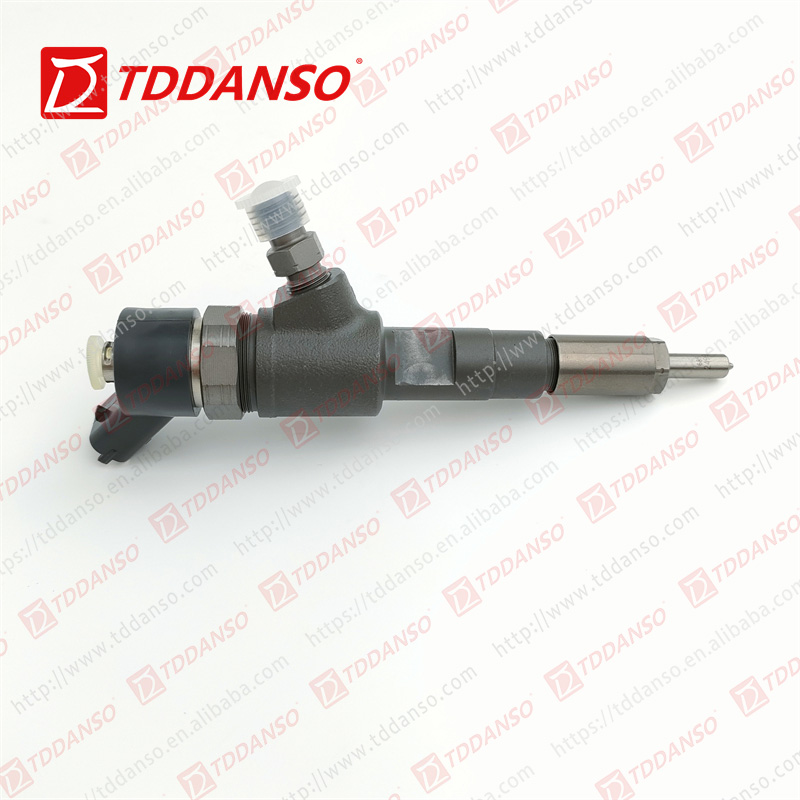 BOSCH Fuel Injector 0445110715