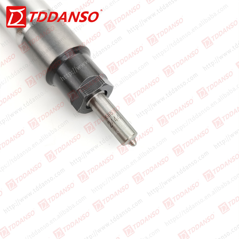 BOSCH Fuel Injector 0445120379