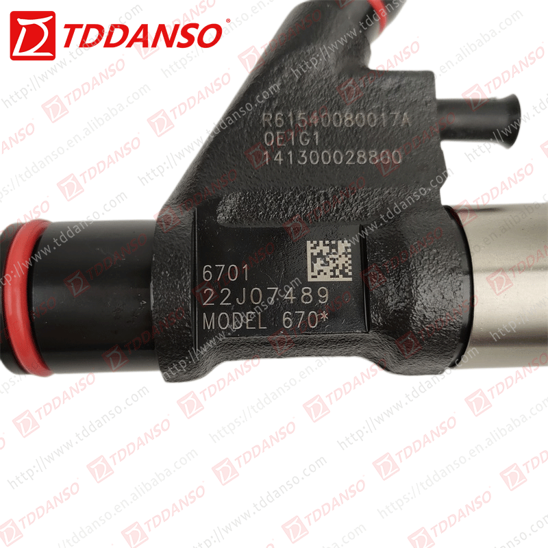 DENSO Fuel Injector 095000-8910 095000-8011 095000-6701