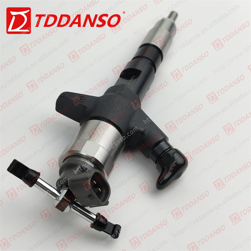 Common Rail Diesel Fuel Injectors for Diesel Engines 095000-5550 095000-8310