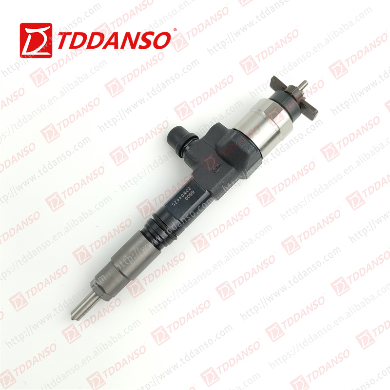 Diesel injector 095000-6800