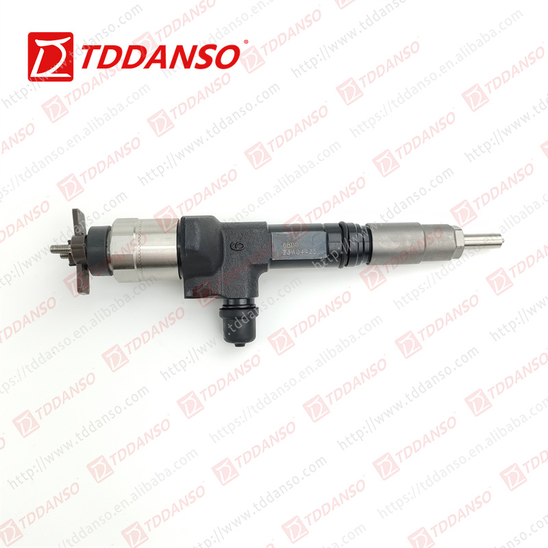 Diesel injector 095000-6800